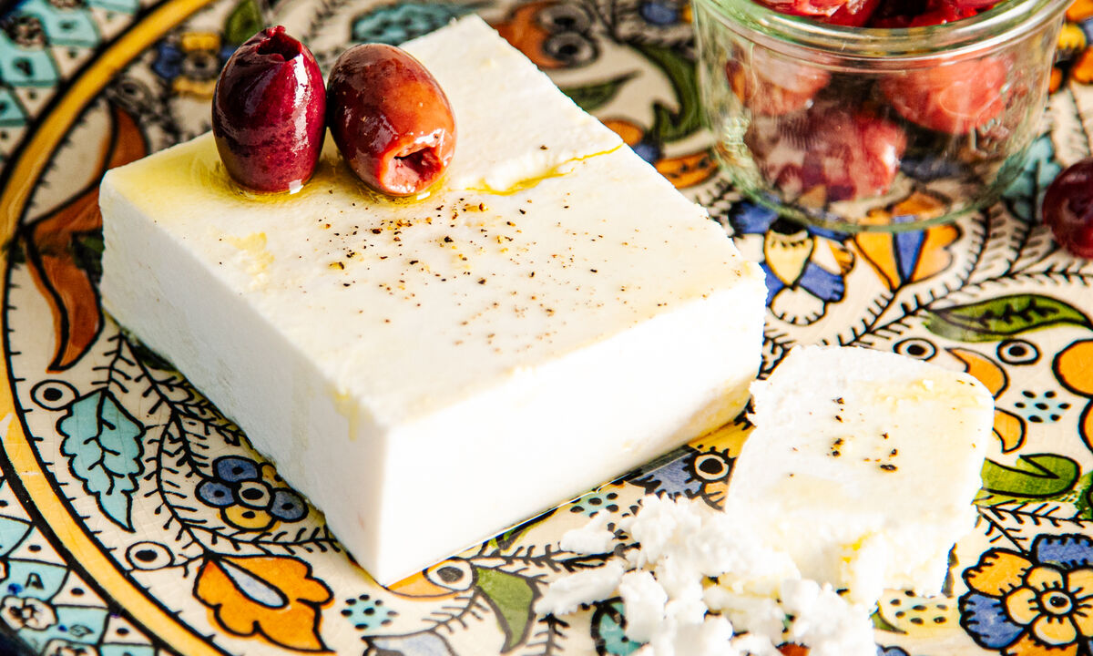 Vegane Feta-Alternative No Sheep Greek beim Backen